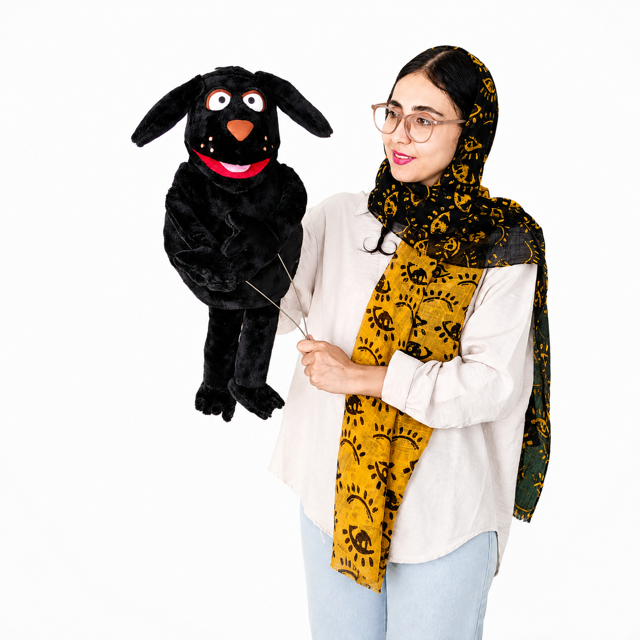 عروسک نمایشی سگ نگهبان